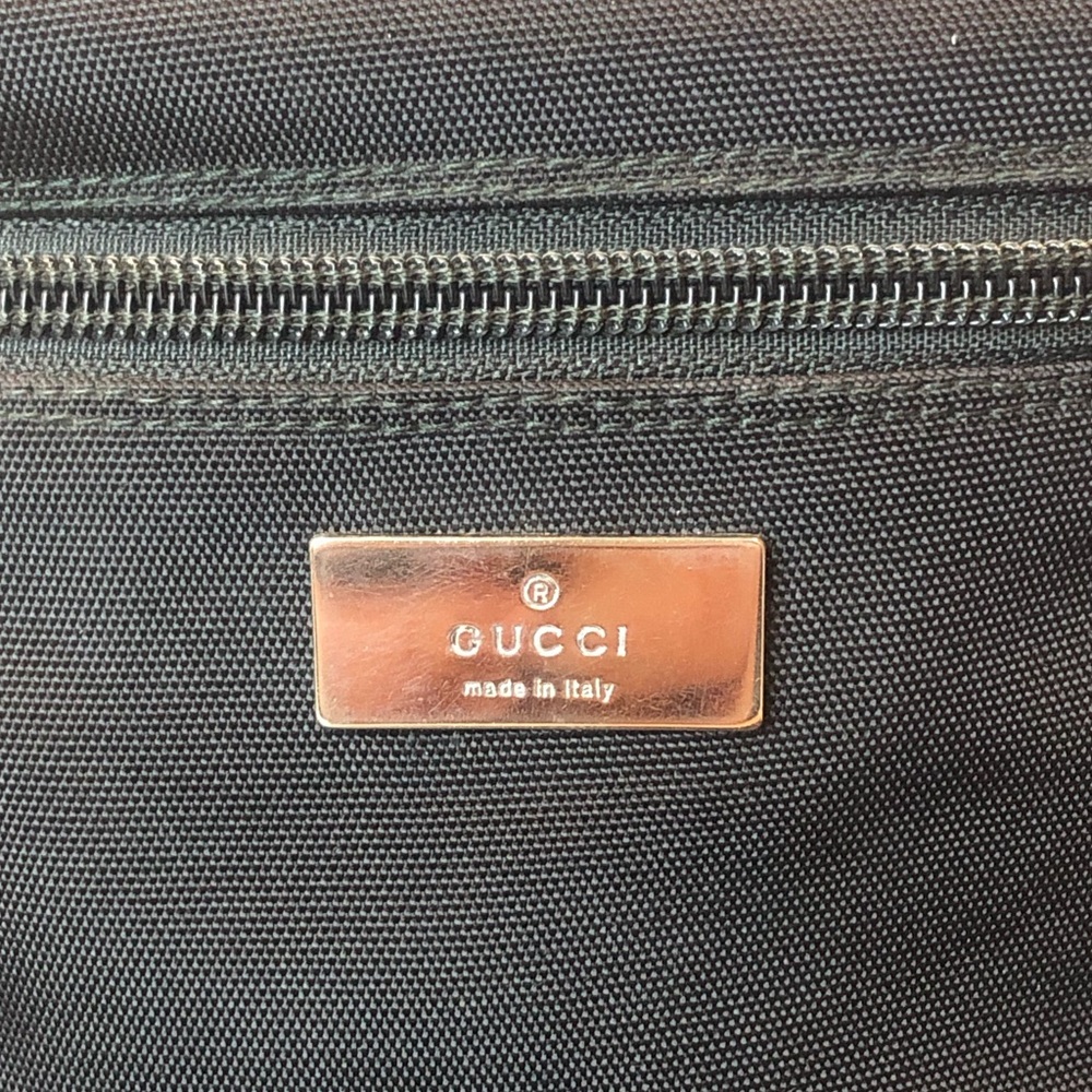 GUCCI Black Nylon Toiletry Case Shaving Bag with Leather Top Handle NWOT - Picture 17 of 17